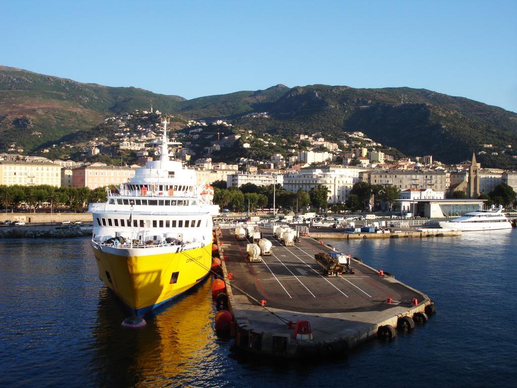 Hotel Riviera Bastia  Exterior photo